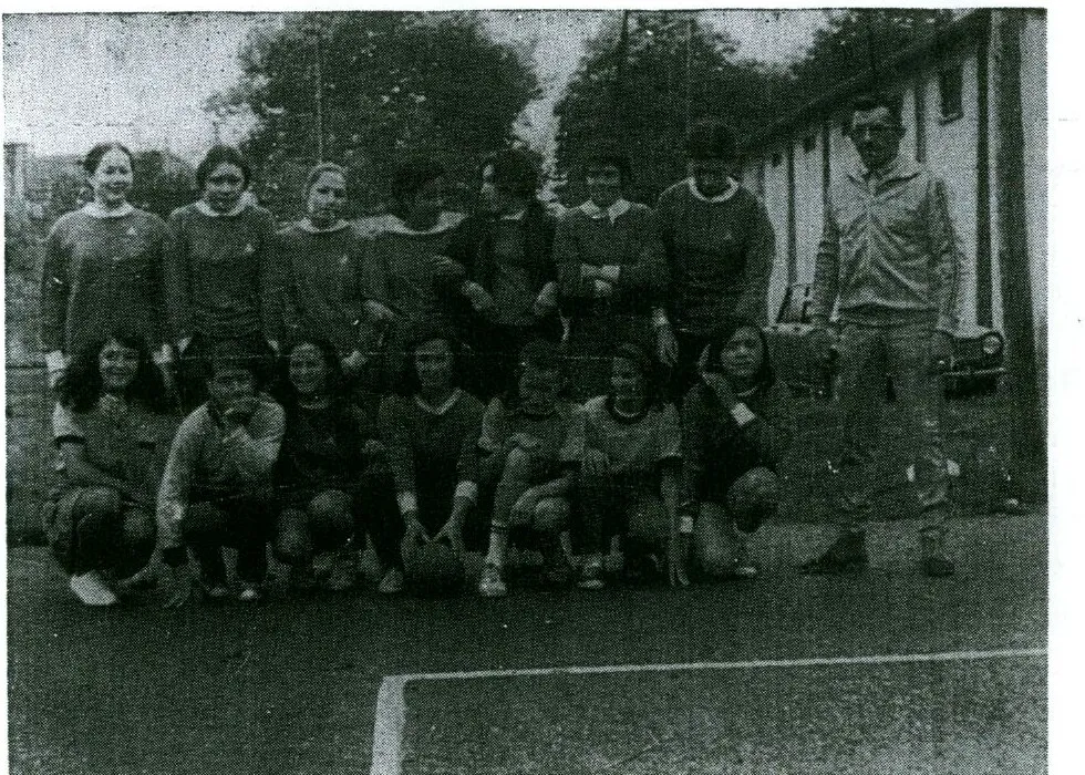 L'équipe de hand-ball de l'Union Sportive Izonnaise, saison 1973-74
